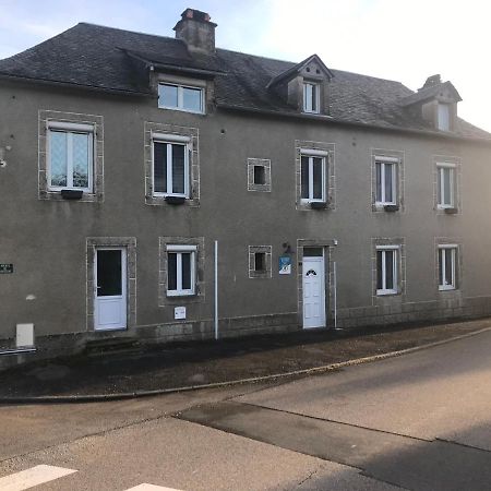 Chambres D'Hotes L'Ame De Travassac Donzenac Экстерьер фото